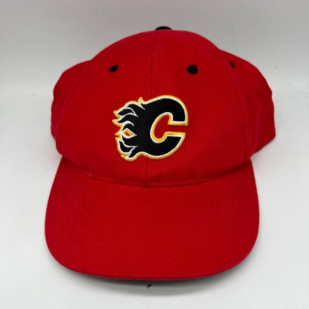 Vintage Calgary Flames NHL Anco Hat Strapback Cap Red Men‎